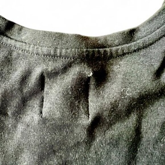 Rare With Jean Black Short Sleeve Hook-and-Eye Crop Top Small Y2K Streetwear - Picture 10 of 11